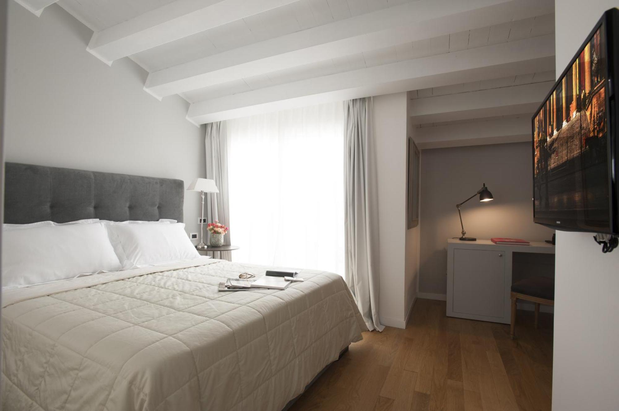 Bb 22 Palace Palermo Ruang foto