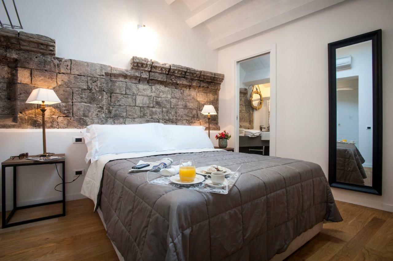 Bb 22 Palace Palermo Bagian luar foto